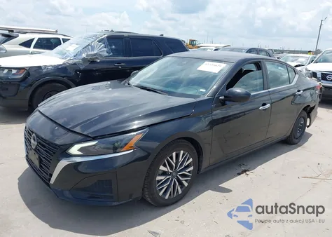 2023 Nissan Altima Sv Fwd z USA, uszkodzony, nr VIN 1N4BL4DV3PN388597